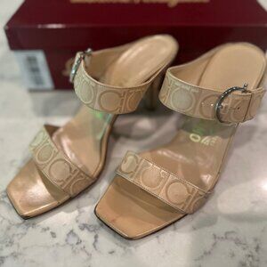 Salvatore Ferragamo Lusia Sandals, sz. 7B with orig. box